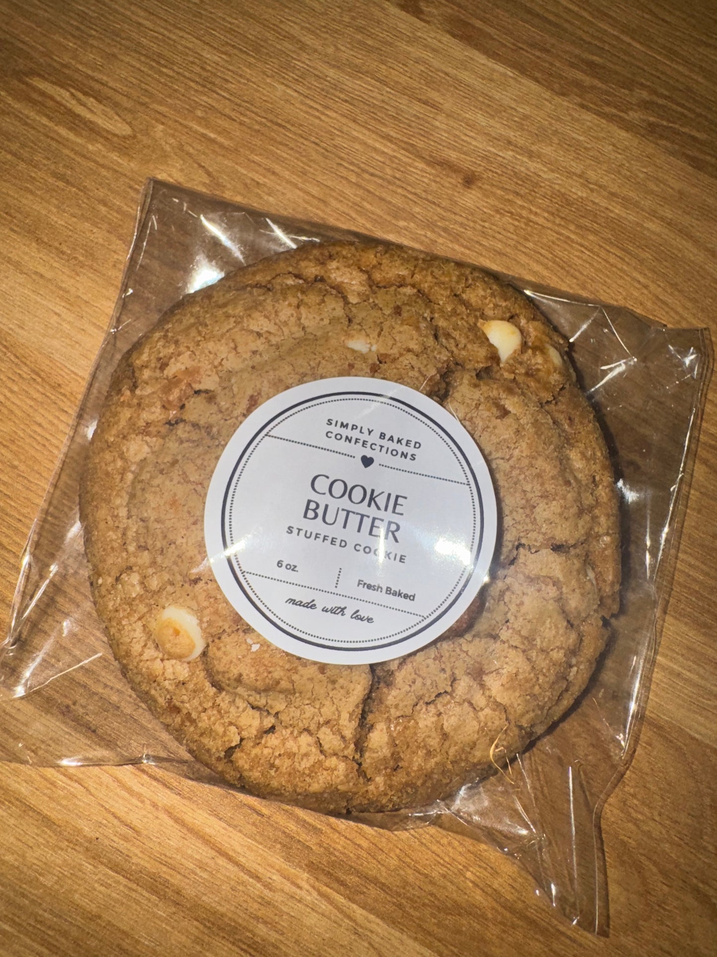 Cookie Butter Stuffed Cookie